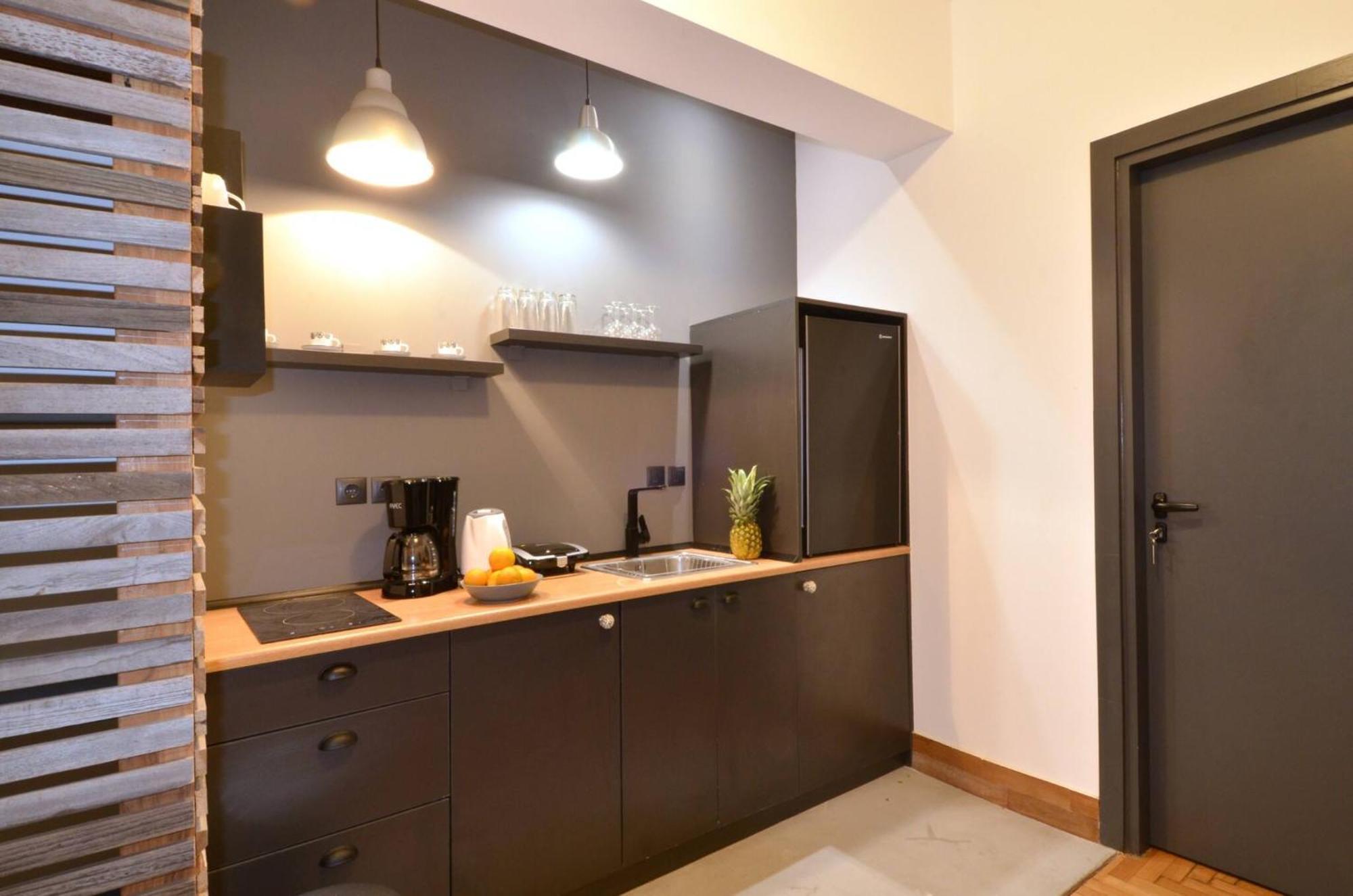 A Modern Rustic Cosy Apartment At The Foot Of Mount Lycabettus Aten Exteriör bild